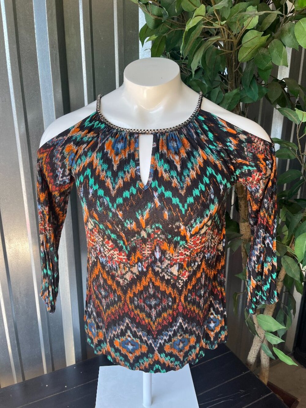 Cupio Top - Women's Size Small - Aztec Print